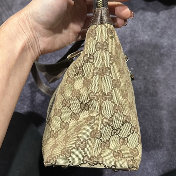Gucci Abbey GG brown shoulder canvas bag! - Picture 10 of 17